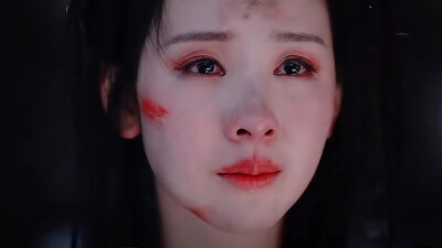 陈都灵.叶冰裳.橙光
禁二传二改
使用请标注:莫小言
礼貌拿图
