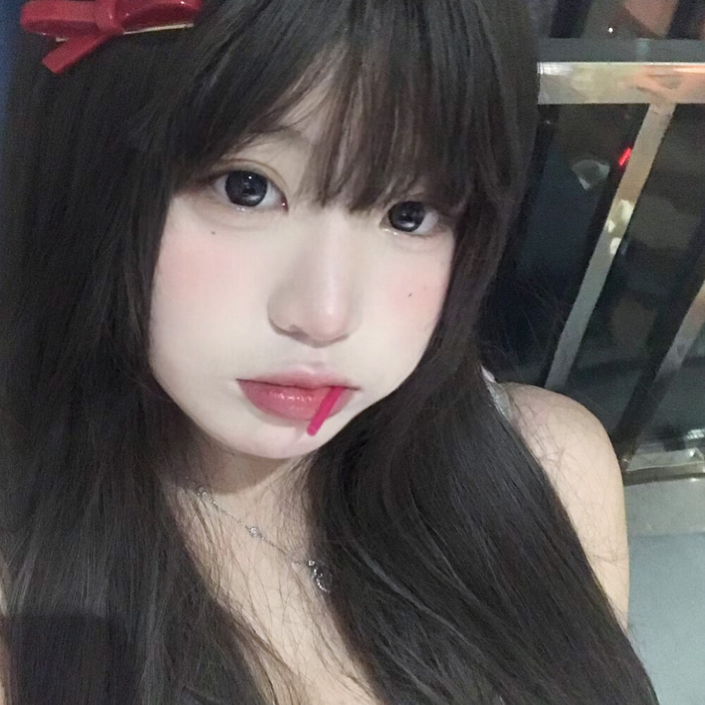 女头