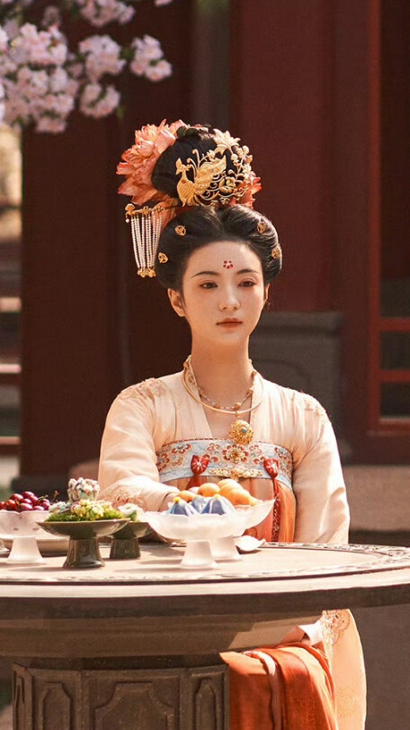 国色芳华 李幼贞 张雅钦