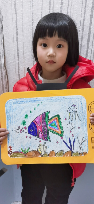 创意画《电视机》