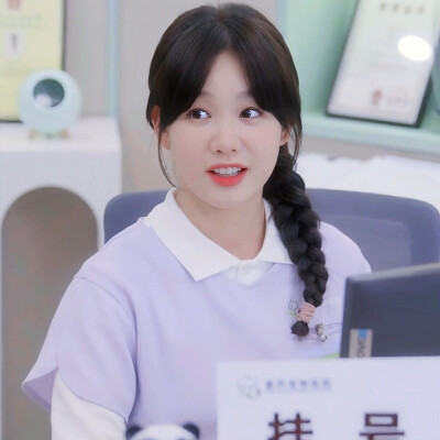 /徐梦洁/ 原截程鑫