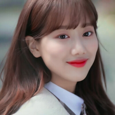 /李娜恩/ 原截程鑫