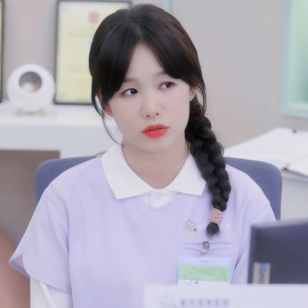 /徐梦洁/ 原截程鑫