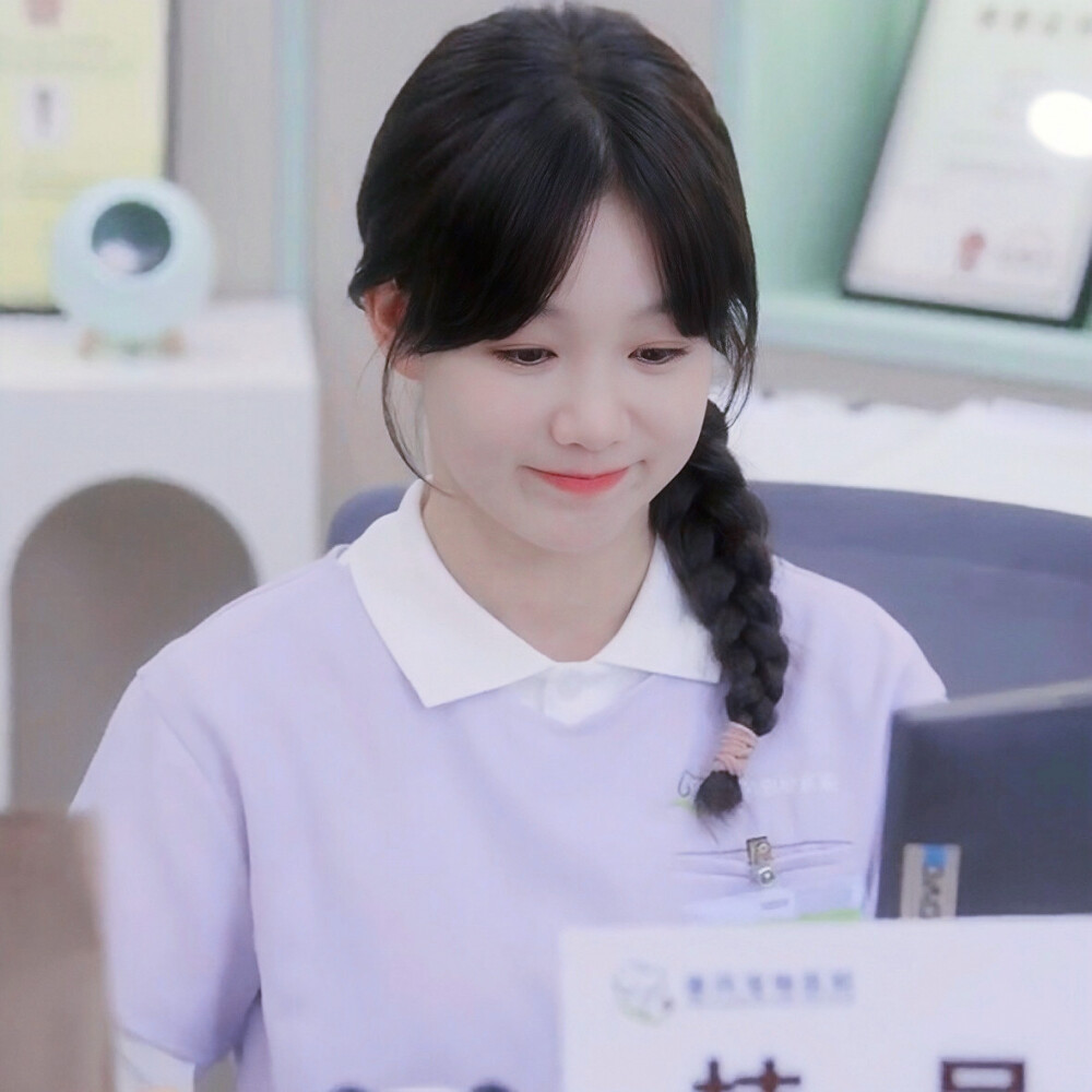 /徐梦洁/ 原截程鑫