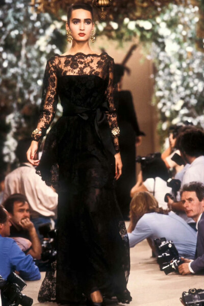 Yves Saint Laurent 1985F