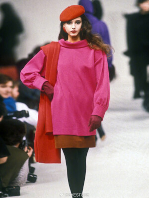 Yves Saint Laurent 1985 