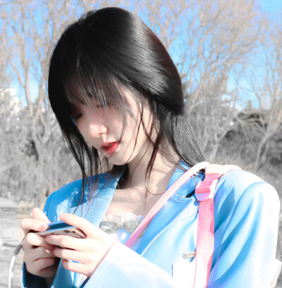 告 白