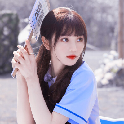 /田曦薇头像/