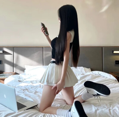 女头