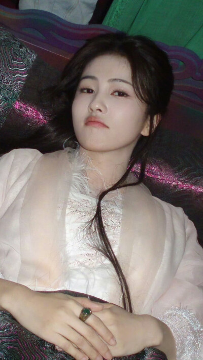 白月梵星 白烁 星月 白鹿