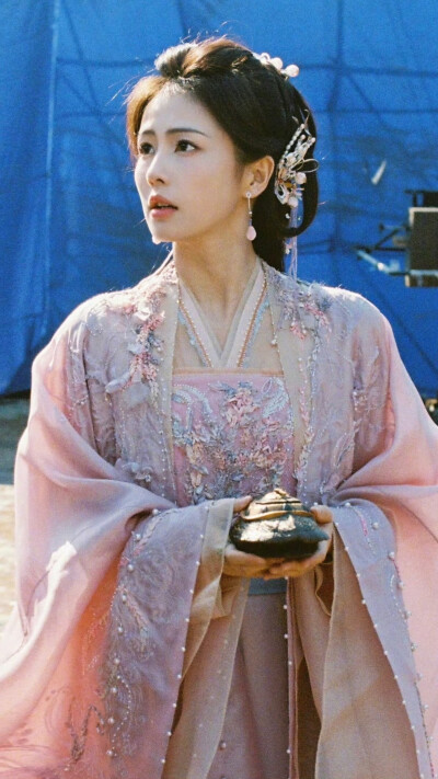 白月梵星 白烁 星月 白鹿