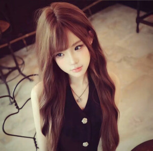 女头来了宝宝们
