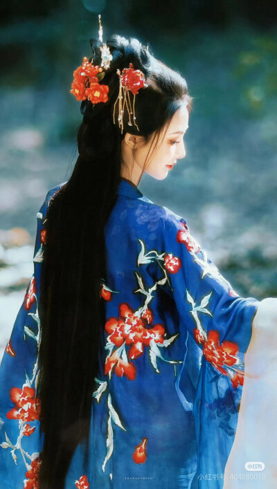 彭小苒