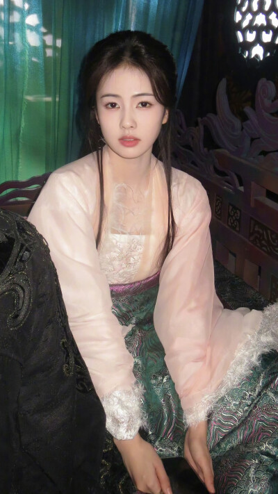 白月梵星 白烁 星月 白鹿