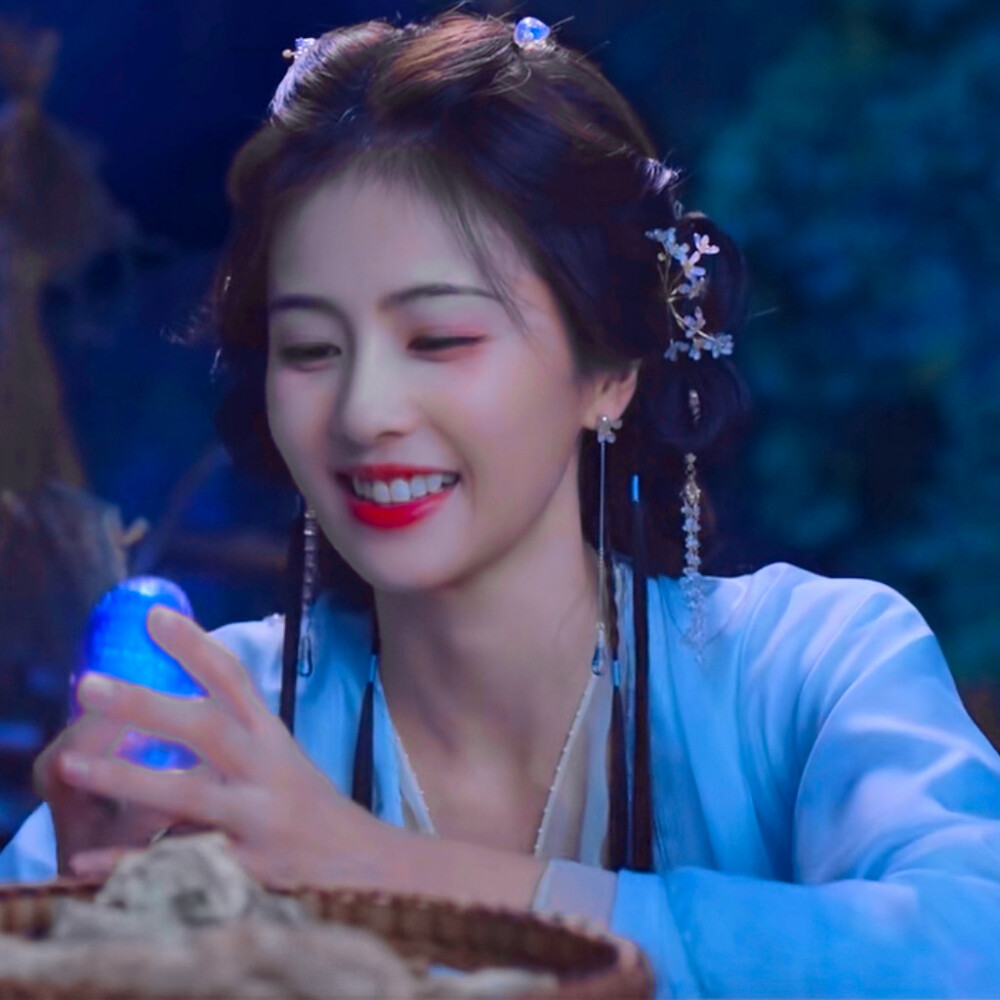 /白鹿/ 原截耀喝牛奶