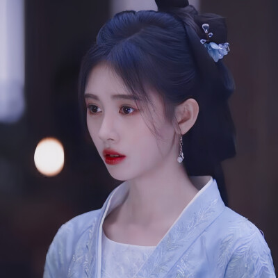 /鞠婧祎/原截耀喝牛奶