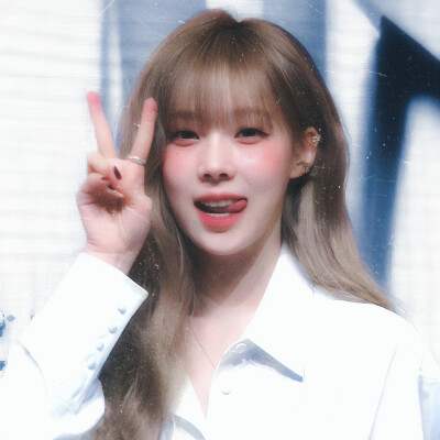 ⁺ . ✞ ⊹水色依存症⊹ ✞ ₊⁺   /cr.集印廢紙