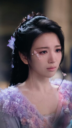 白月梵星 茯苓 白曦 代露娃