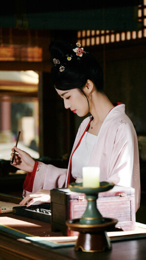 五福临门 康宁 卢昱晓