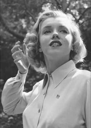 Marilyn Monroe  