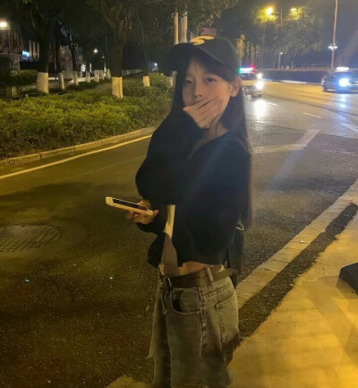 女生头像黑色系ins