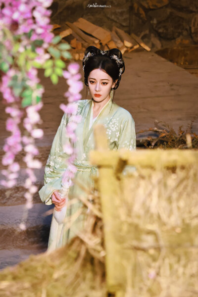 慕胥辞-巴巴badada