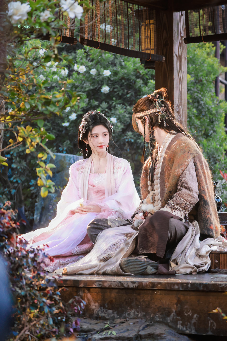 鞠婧祎月鳞绮纪