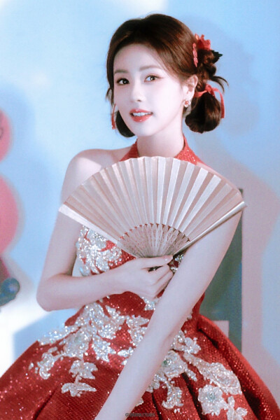 白鹿2025春节联欢晚会