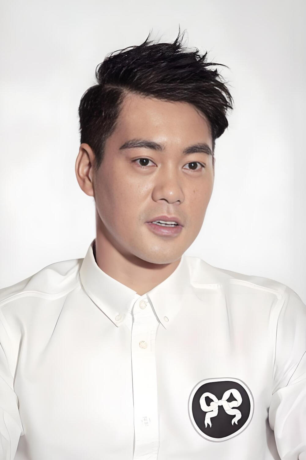 2015年7月3日，湖北武汉，电影《道士下山》在武汉举行新闻发布会和映后见面会。
王宝强 董琦 陈国坤