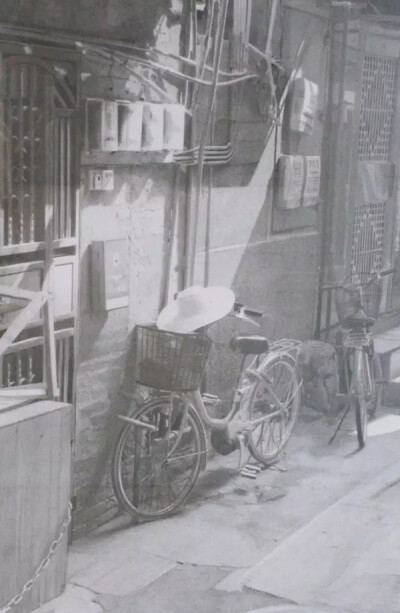 艺术家 Paul Cadden 超写实铅笔素描
