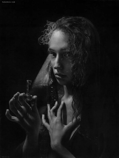 艺术家 Emanuele Dascanio 铅笔素描肖像画作
