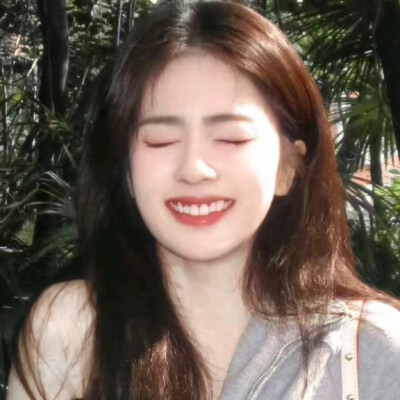 白鹿头像
