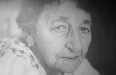 艺术家 Paul Cadden 超写实铅笔素描
