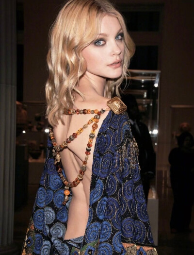 Jessica Stam