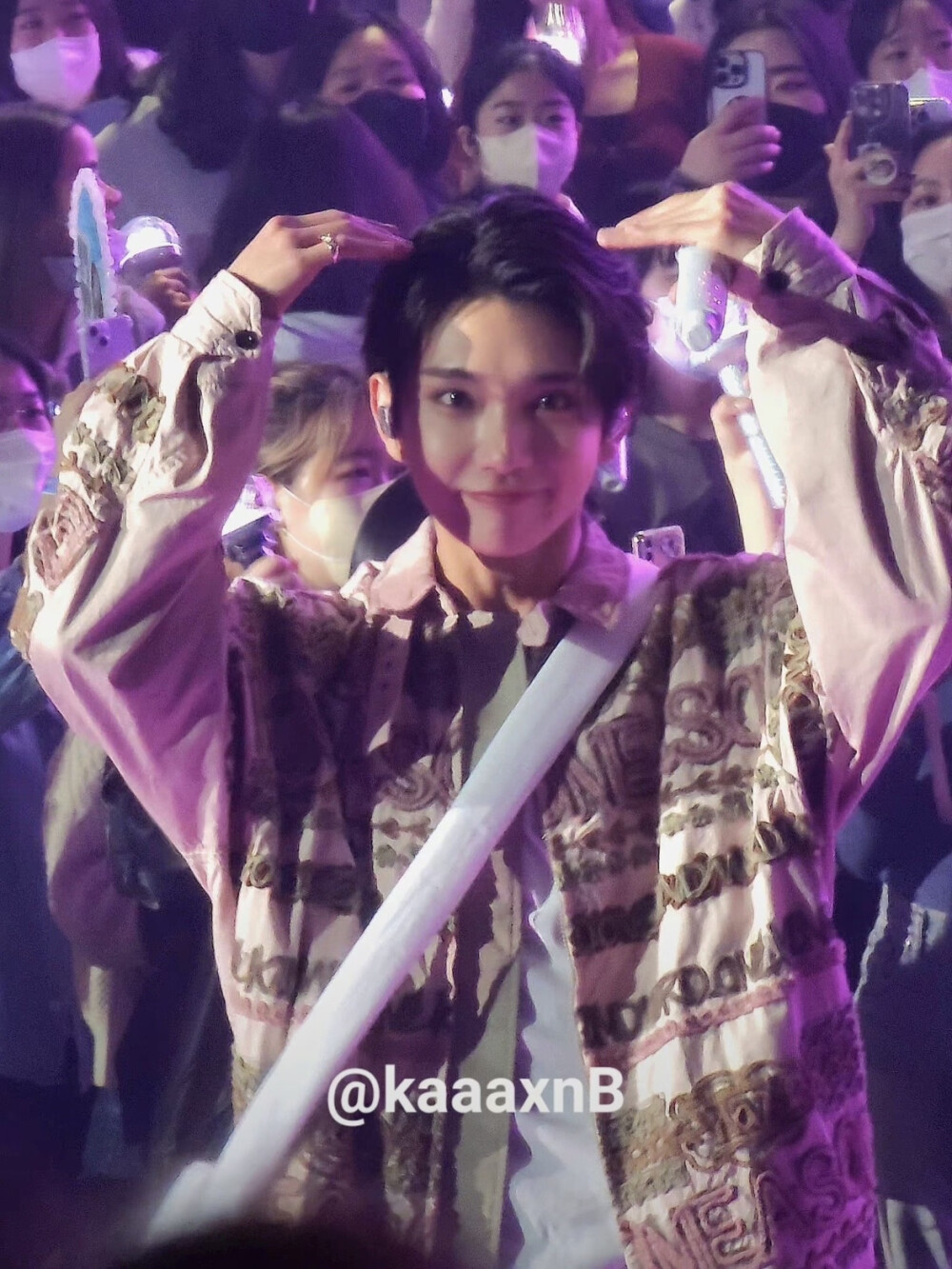 洪知秀 seventeen