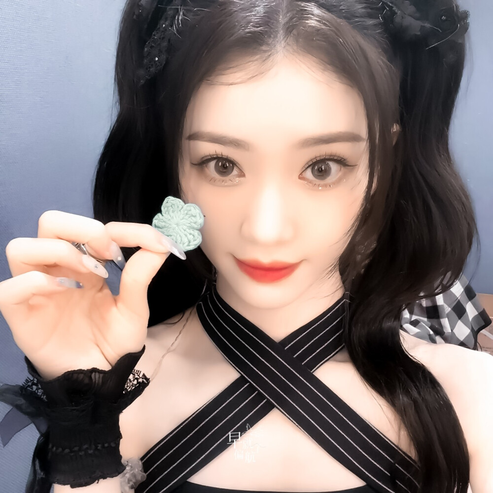 这个世界最可爱的你呀