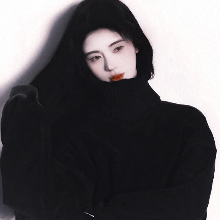 鞠婧祎
cr.dt.陈妄