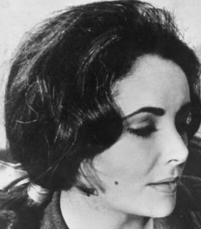 Elizabeth Taylor