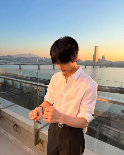 朴志晟