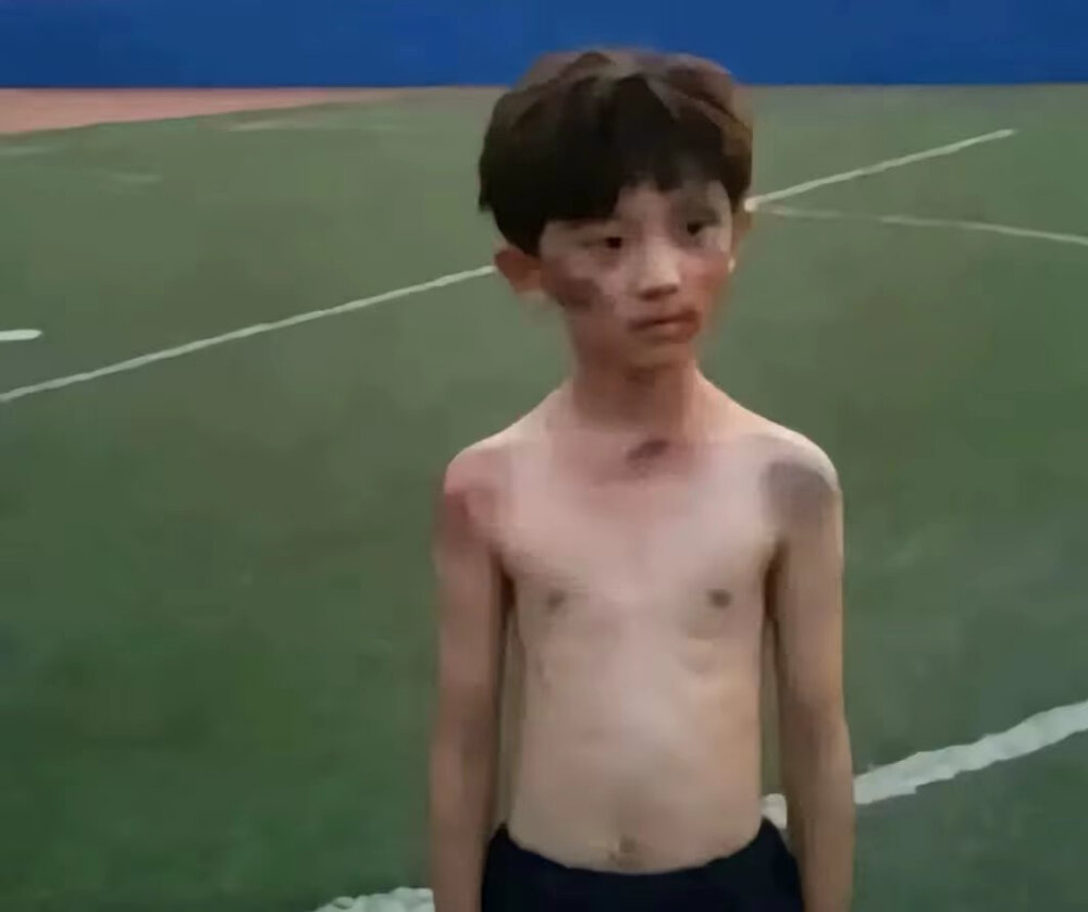 马嘉祺早期照片.