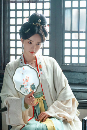 《五福临门》
