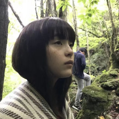 世理奈