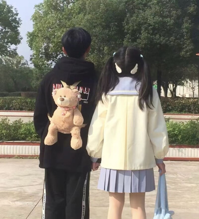 妮妮的情头
