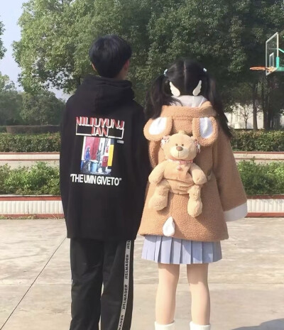 妮妮的情头

