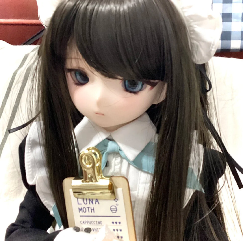 混过社会卖过萌