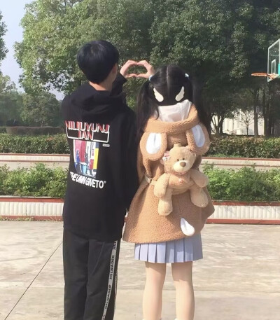 妮妮的情头
