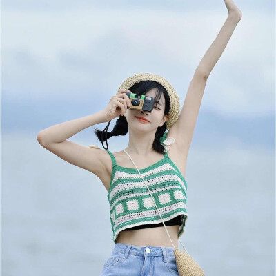 女生