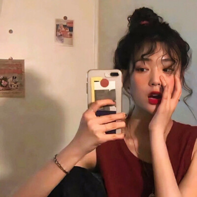 女生