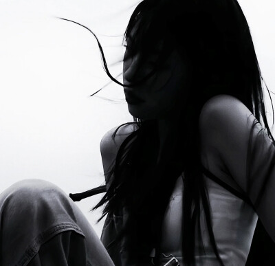 #黑白女头#真人#头像#女头#女生#女孩#女人