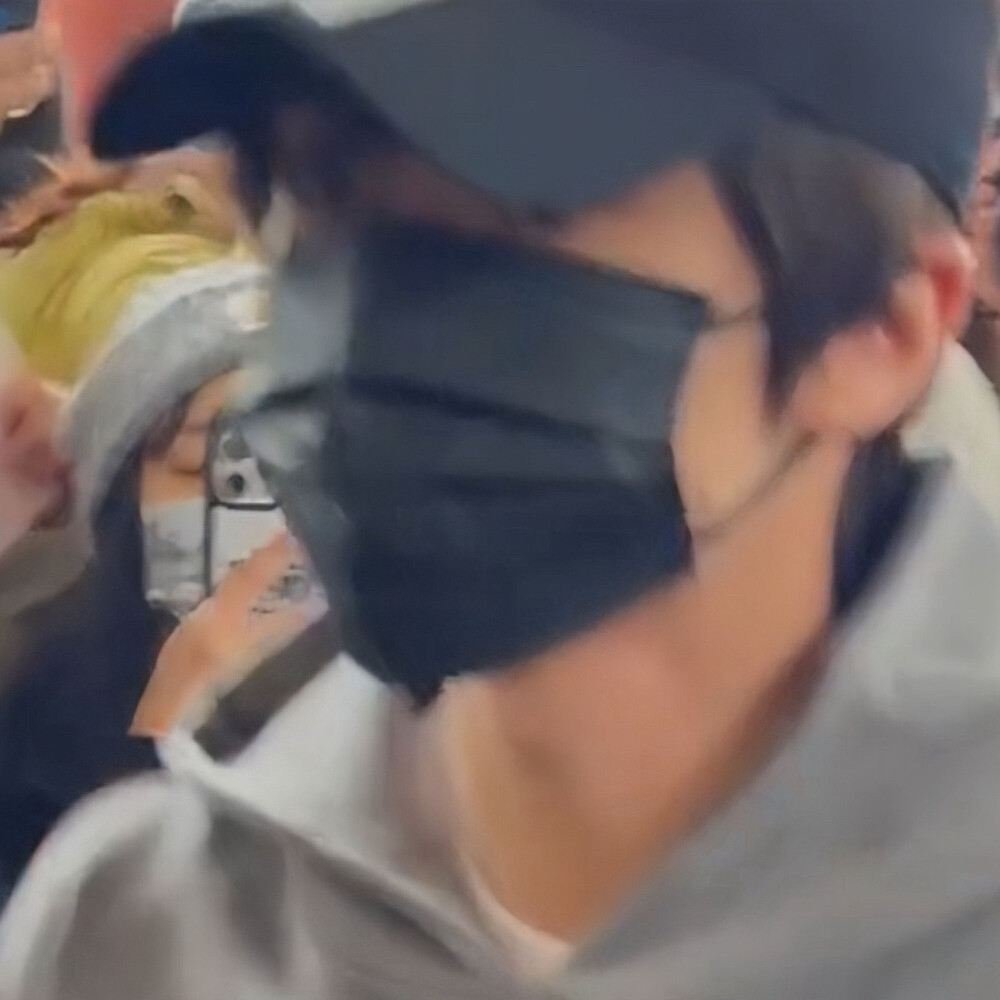 调过 拿图单收(´･ω･`)